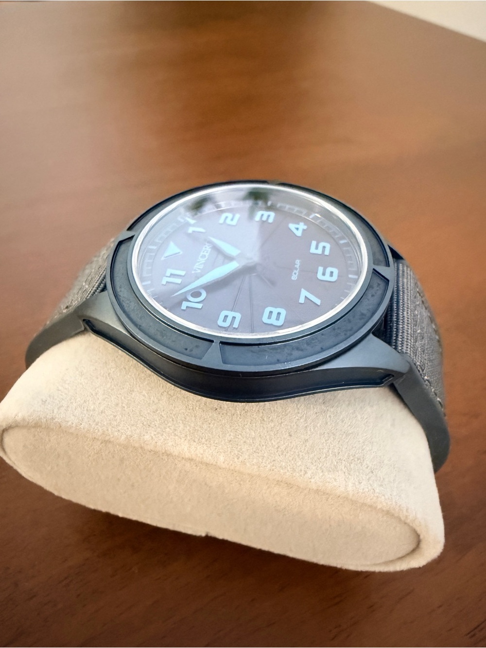 Black Analog Men's Watch with Gray Fabric Strap - Unknown Brand